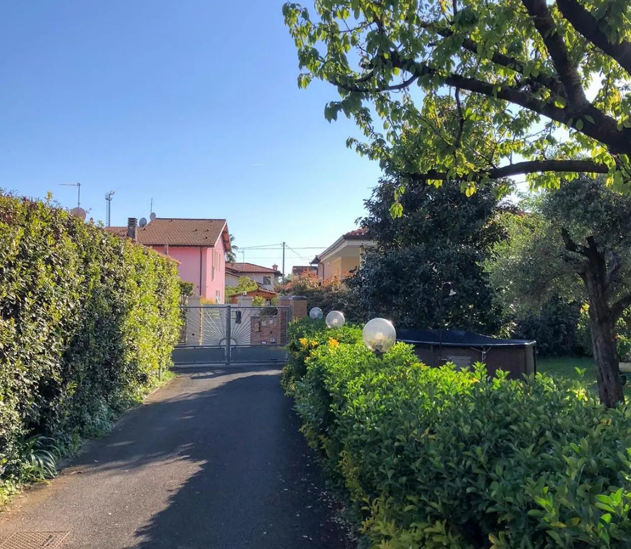 Apartment Ferienwohnung Il Giardino Di Patrizia Querceta Italien